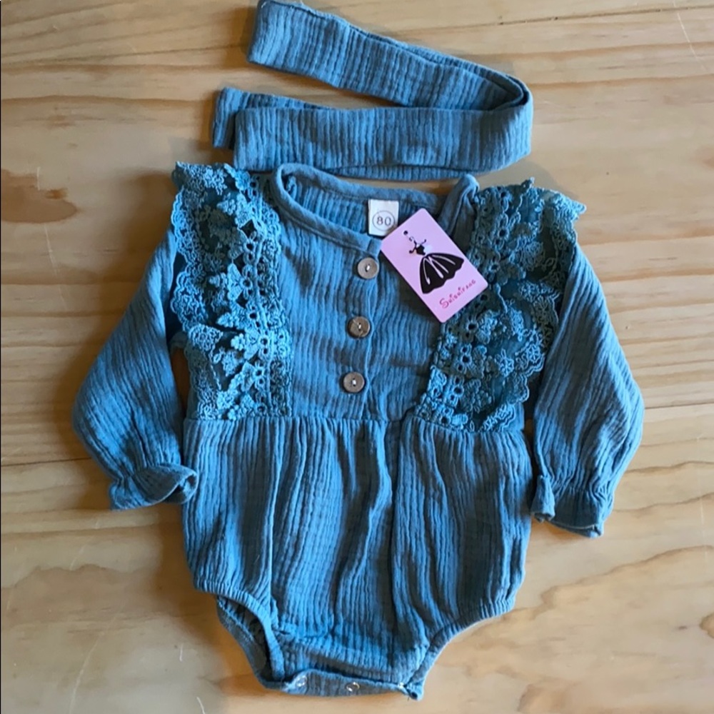 Baby girl real bodysuit with matching head band